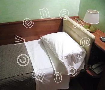 Hotel Vienna Милан